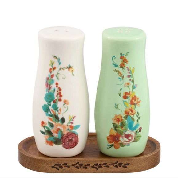 🎁 New Pioneer Woman Salt & Pepper Shakers with Tray - Picture 5 of 9